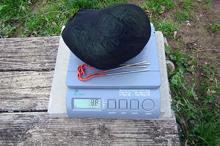Poncho Tarp on the scales